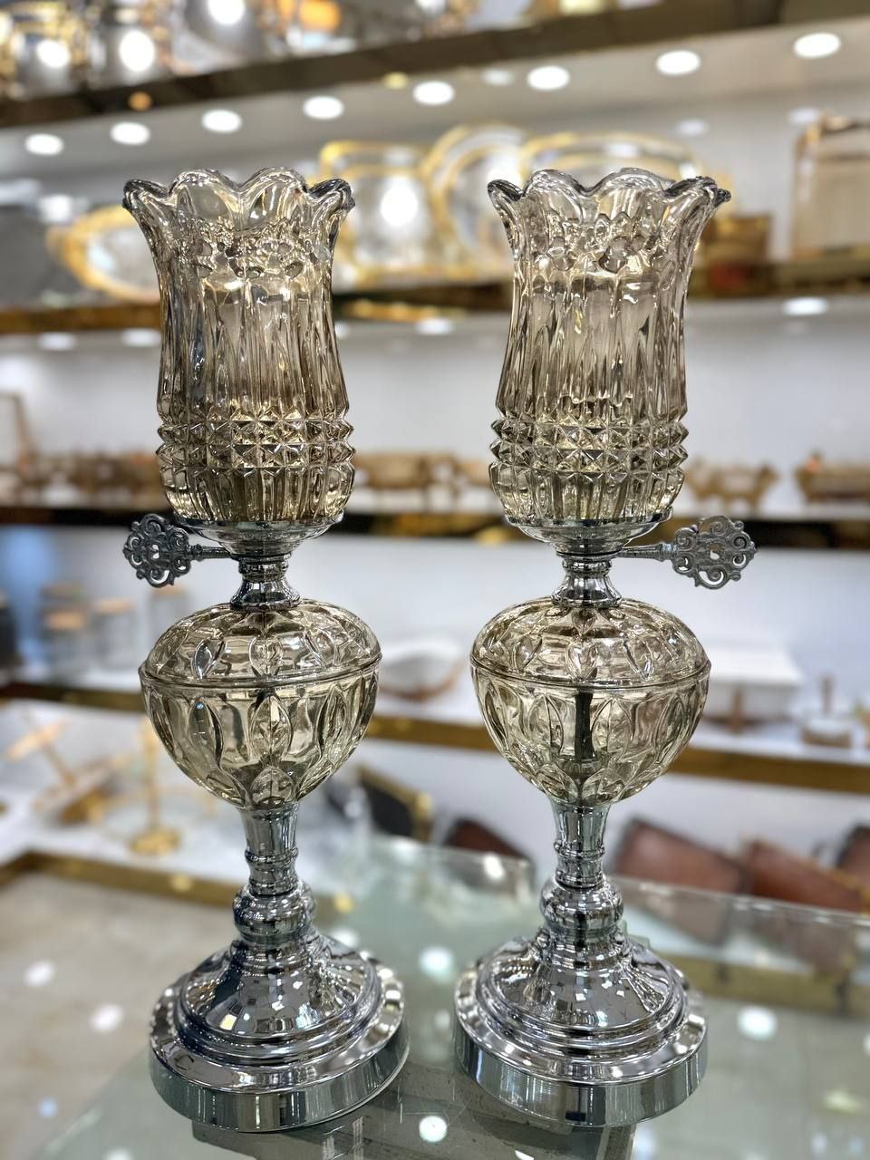 شمعدان-سیلور-7018-دکوری-مکوری.jpg شمعدان سیلور 7018 - تصویر 1